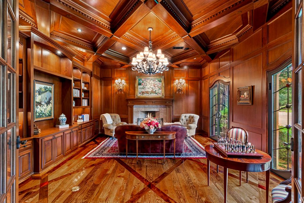 1430 Eagle Bend
