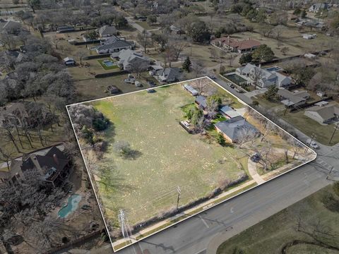 Photo of 5804 Pleasant Run Road, Colleyville, TX 76034 (MLS # 21245263)