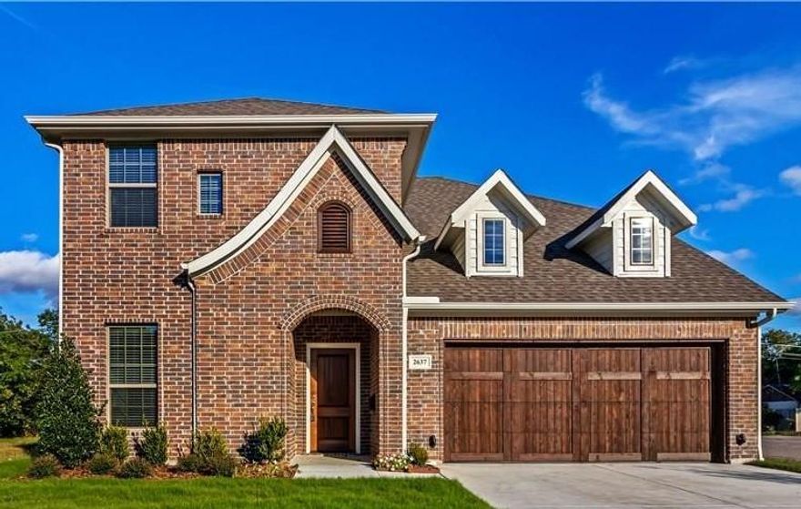 Newer construction, in the TCU area. Four bedrooms, three bathrooms, one half bath, two car attached garage, and open floor plan including a gourmet kitchen with large island, family room, and dining area. A dedicated study is also on the main level. Upstairs, three additional bedrooms, one with its own bath and the other sharing a dual vanity bath are adjacent to a large game room or second living space. Each bedroom features large walk in closets, and there is a ton of natural light throughout the home. A large, fenced backyard allows for play and entertainment areas. Close to TCU campus and in the acclaimed public school district served by Lily B Clayton and Paschal High School.