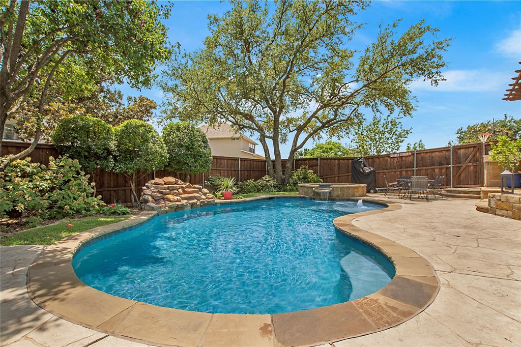 Hackberrycreek Village Ph III - Residential