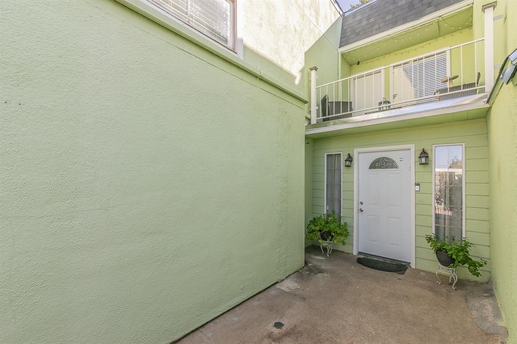 Las Brisas Sub - Residential Lease