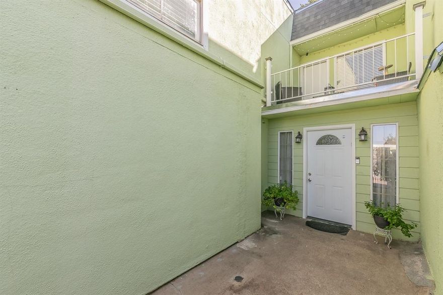 Welcome home to this beautifully maintained 4-bedroom, 2.5-bath townhome offering a generous layout, an updated kitchen, and a brand-new roof. The large 2-car garage provides plenty of parking and storage, while the generous size backyard with an extra-tall privacy fence is perfect for entertaining, relaxing evenings, or giving pets room to play. Conveniently located near major freeways, shopping, and dining, this home is move-in ready and designed for comfort and ease. Don’t wait—schedule your private tour today and make this wonderful lease opportunity yours!