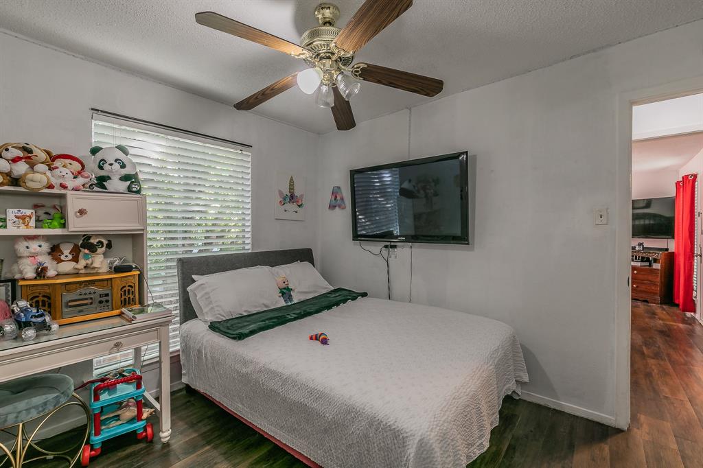 Las Brisas Sub - Residential Lease