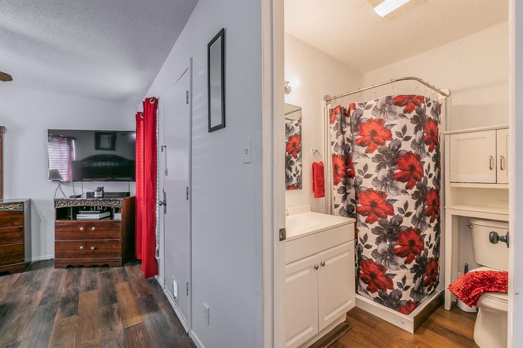 Las Brisas Sub - Residential Lease