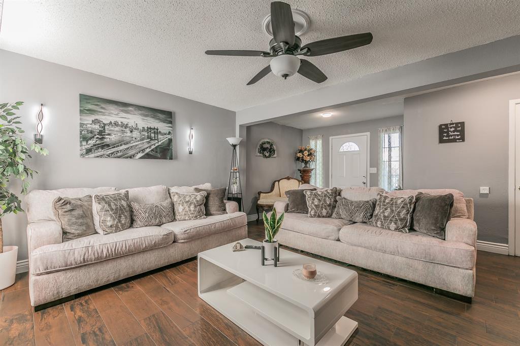 Las Brisas Sub - Residential Lease