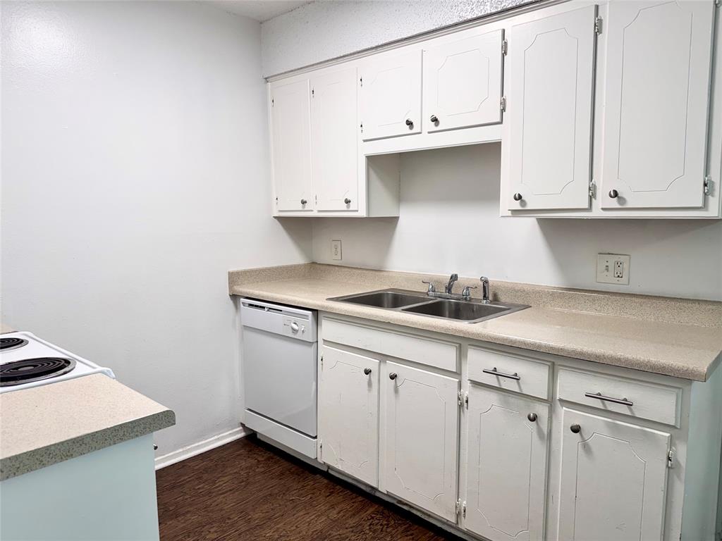 Summercrest - Residential Lease