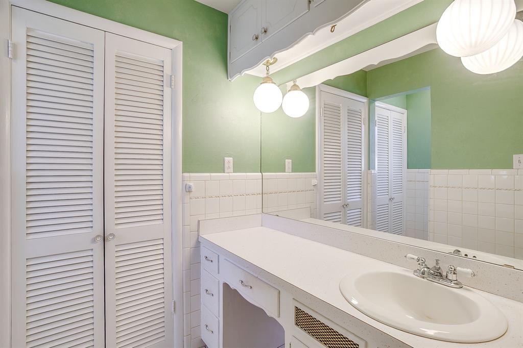 North Beverly Hills Estates - Residential