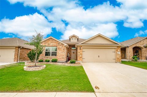 9205 Doverglen Drive Fort Worth TX 76131