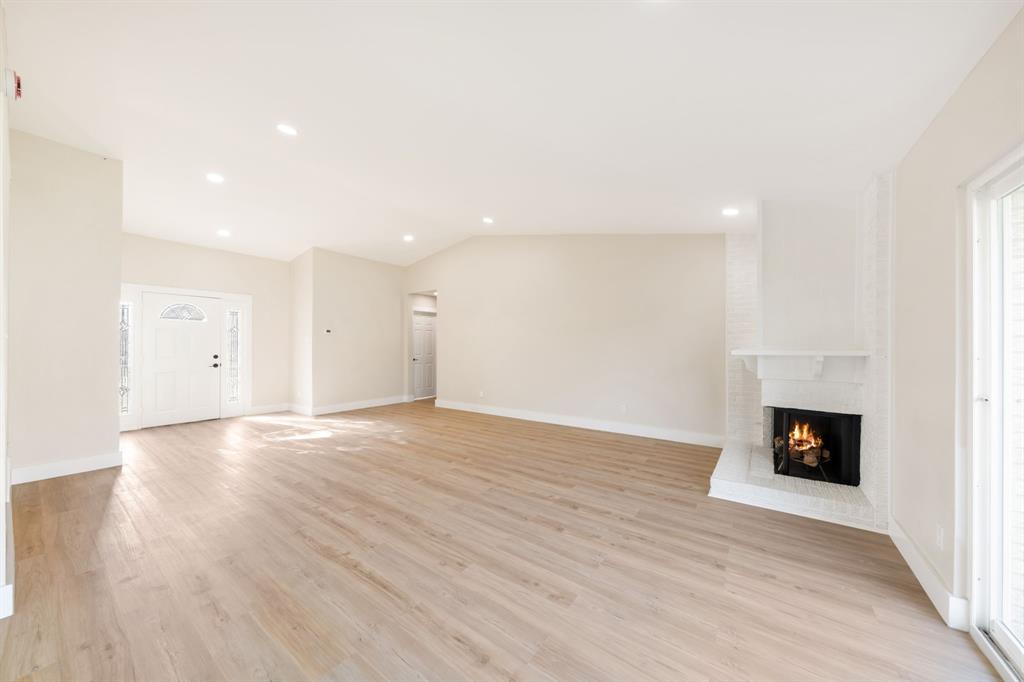 1317 Marblehead Drive