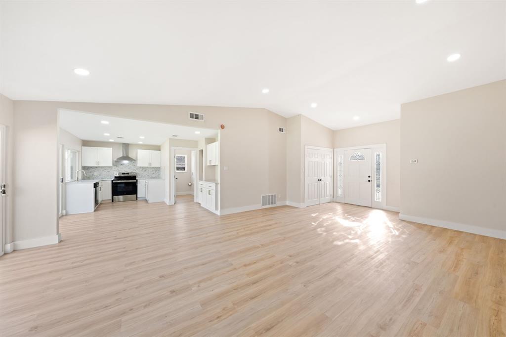 1317 Marblehead Drive