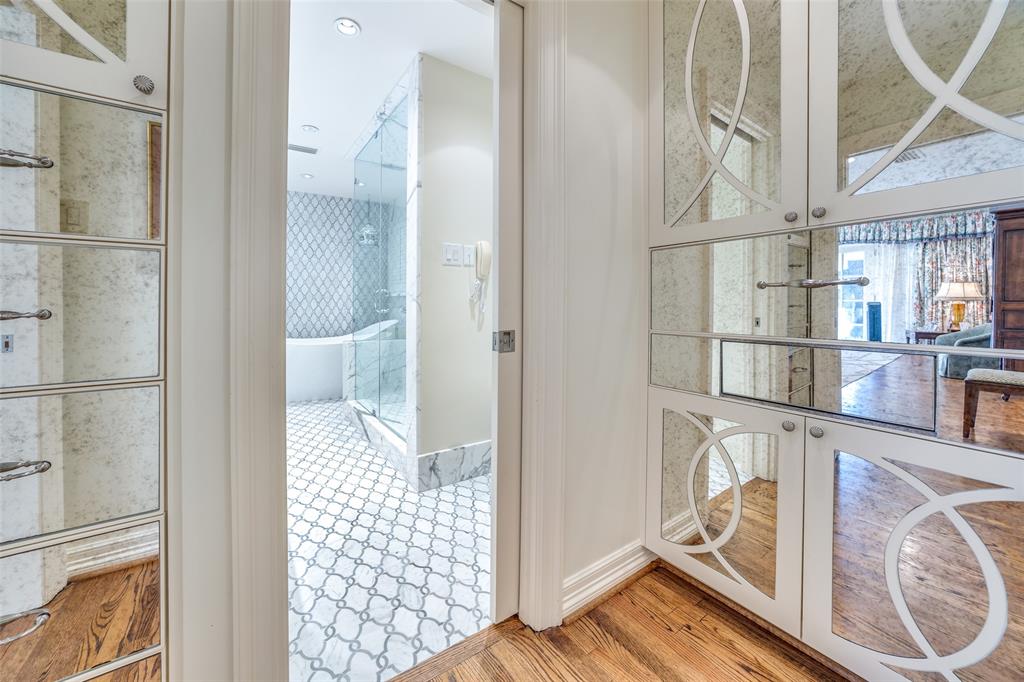 Russwood Acres - Residential