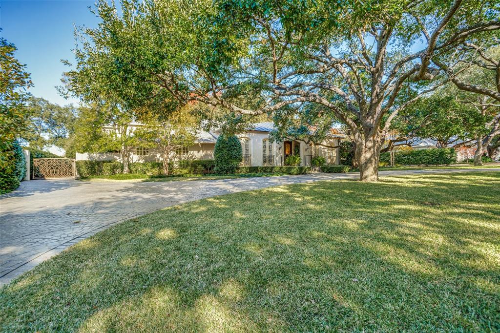 Russwood Acres - Residential