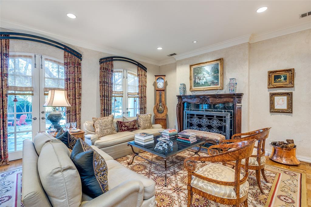 Russwood Acres - Residential