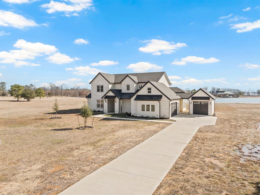 The Peninsula's - Residential