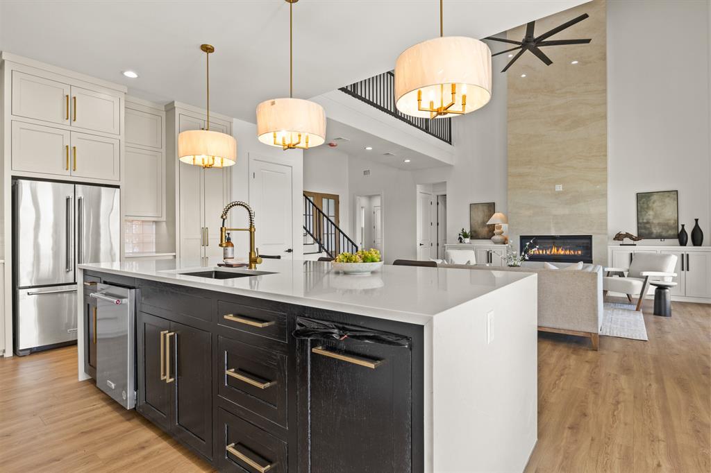 The Peninsula's - Residential