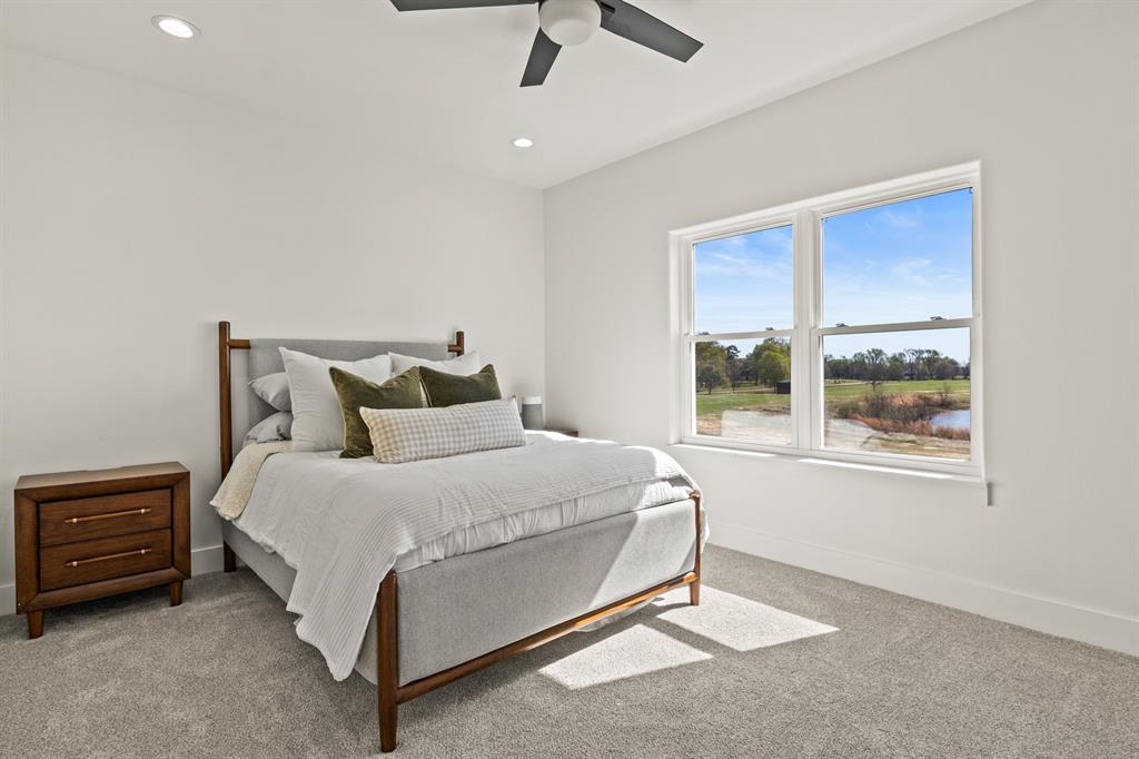 The Peninsula's - Residential