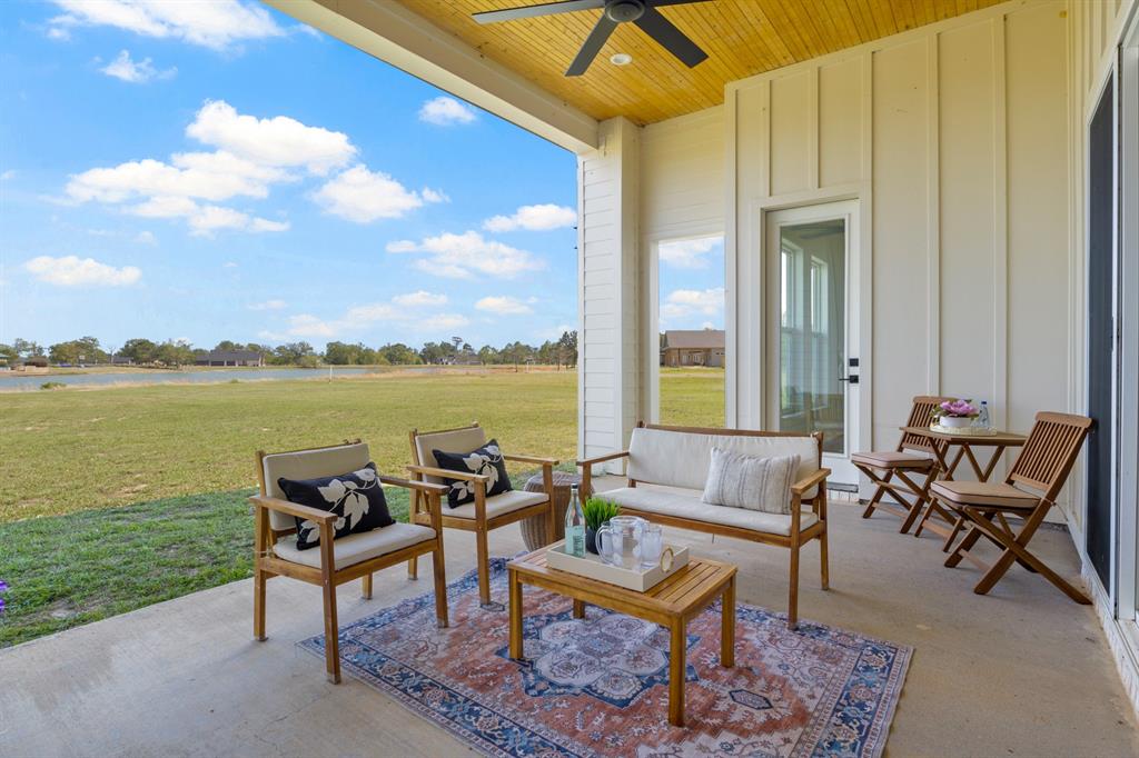 The Peninsula's - Residential