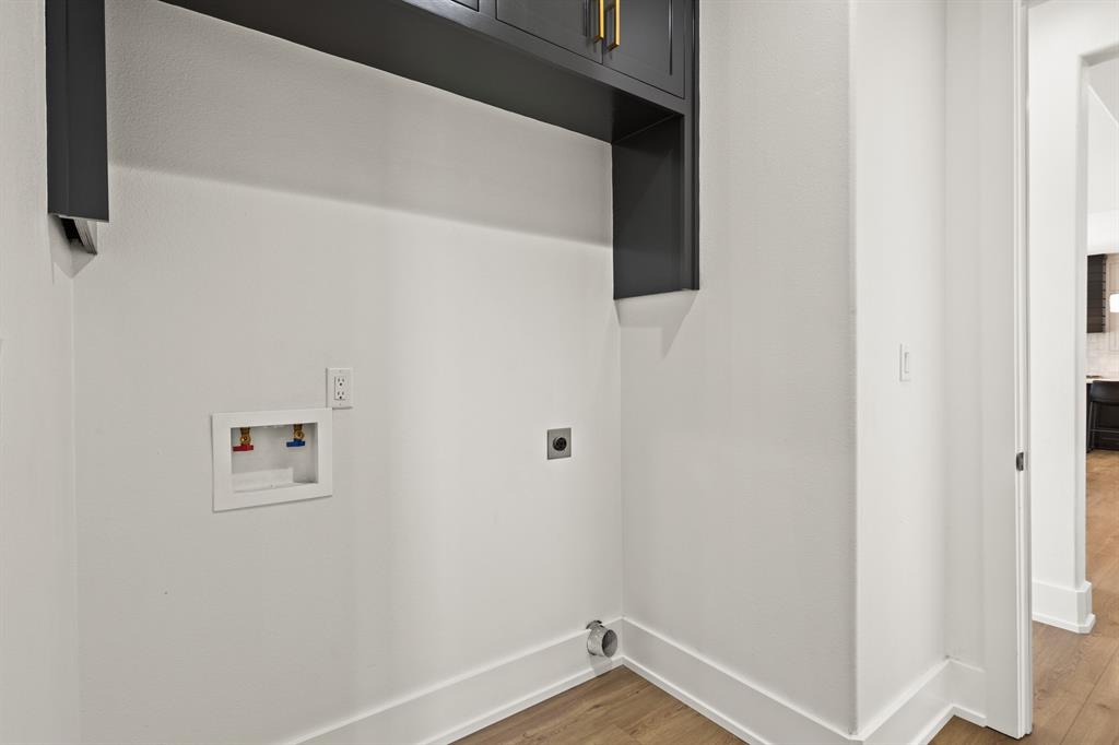 The Peninsula's - Residential