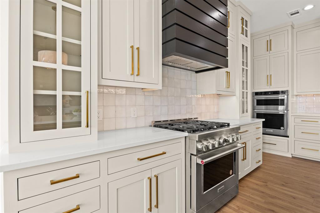 The Peninsula's - Residential