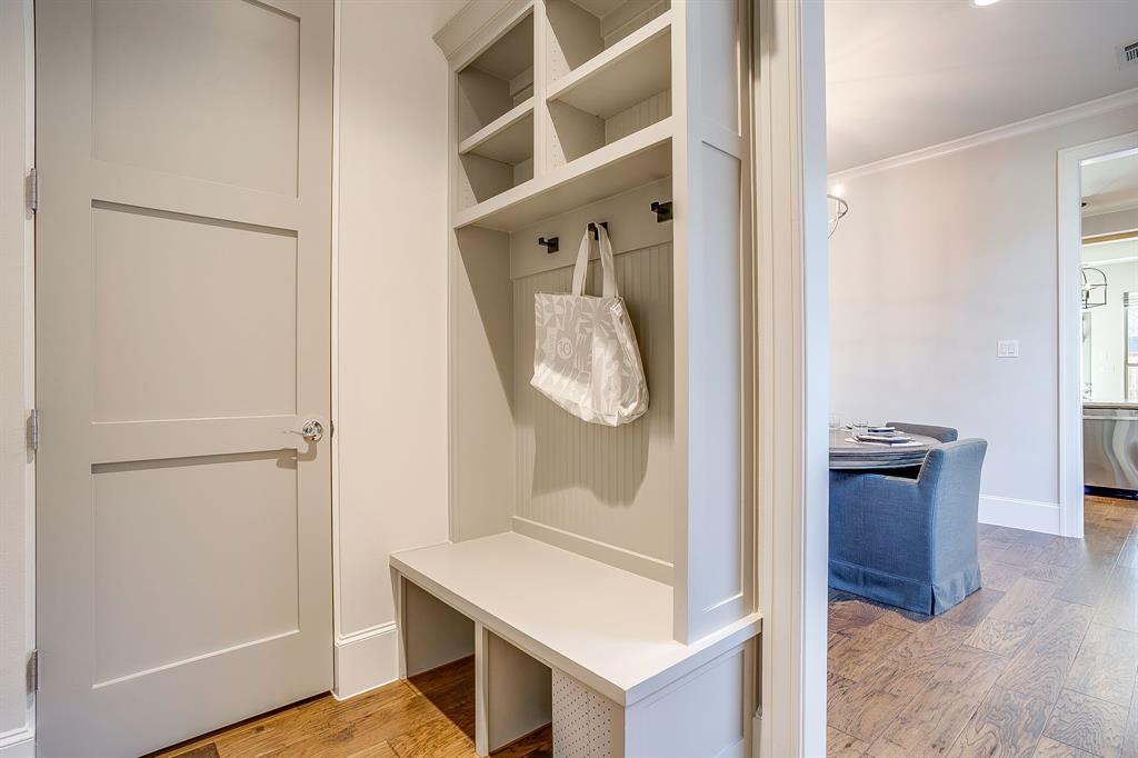 Fresh Meadows Estates - Residential