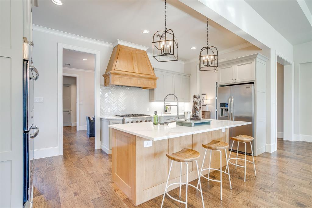 Fresh Meadows Estates - Residential