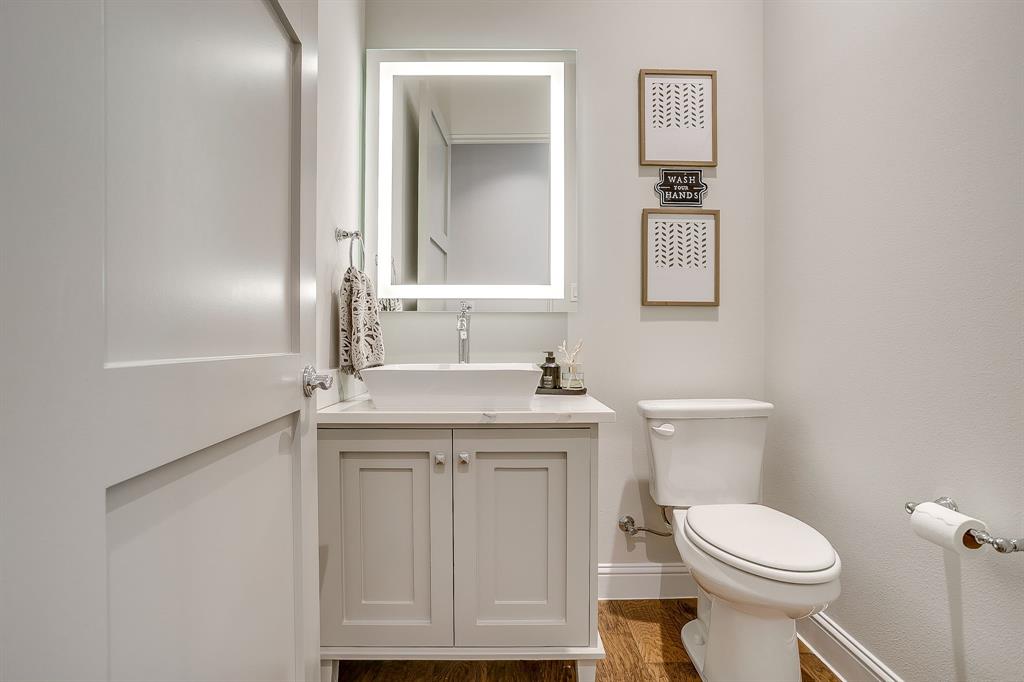 Fresh Meadows Estates - Residential