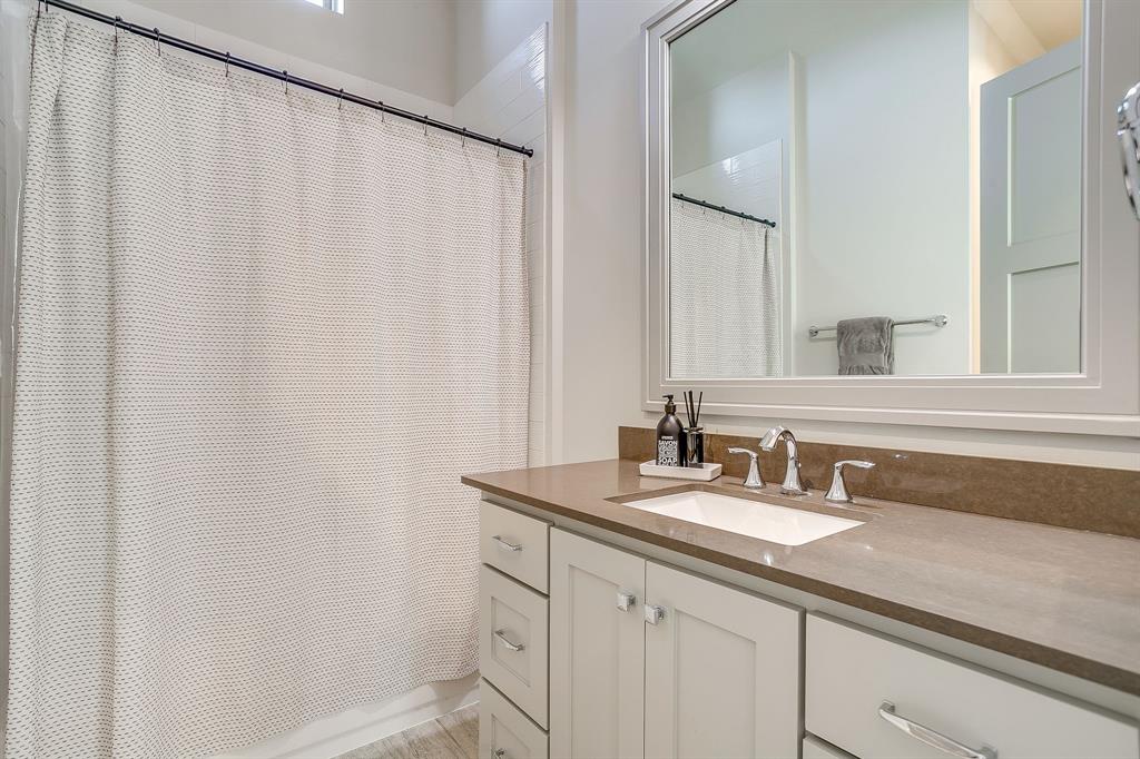 Fresh Meadows Estates - Residential