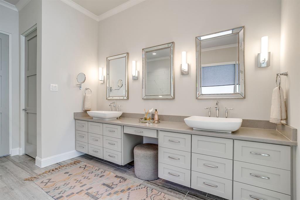 Fresh Meadows Estates - Residential