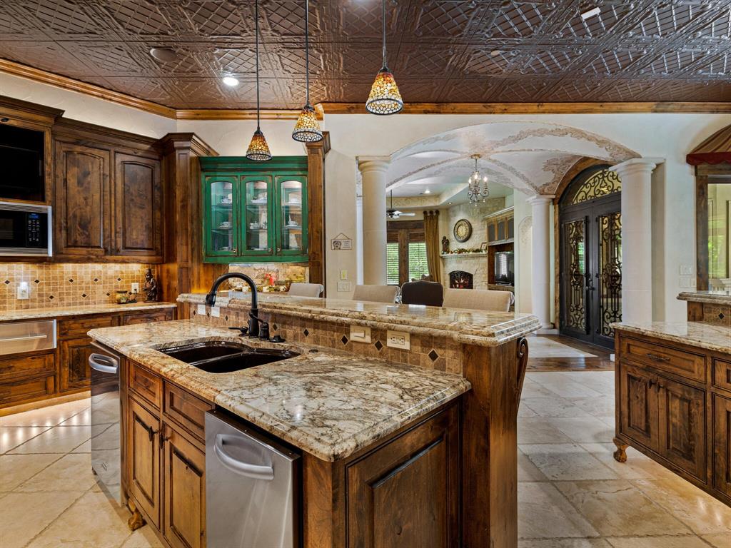 Paradise Ranch - Residential