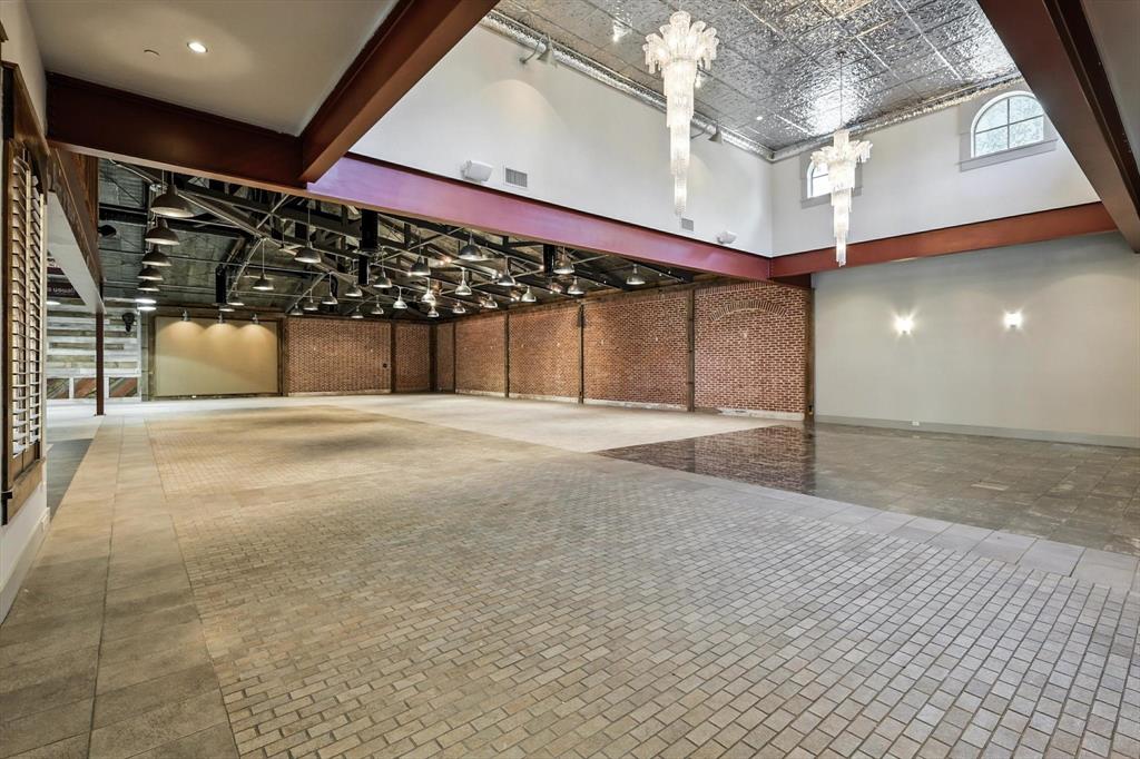 Paradise Ranch - Residential