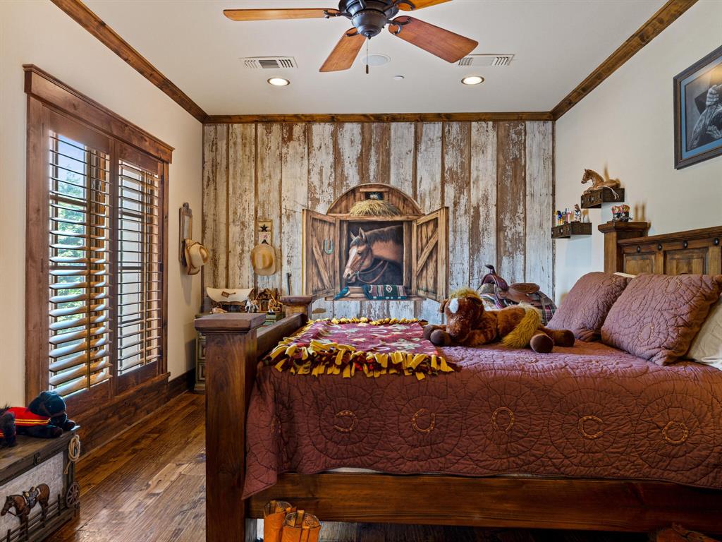 Paradise Ranch - Residential