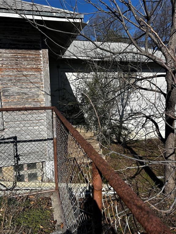 Mount Auburn - Residential