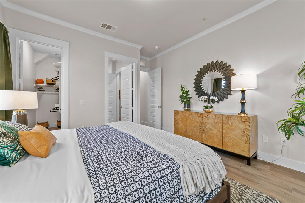 Luxe McKinney - Residential Lease