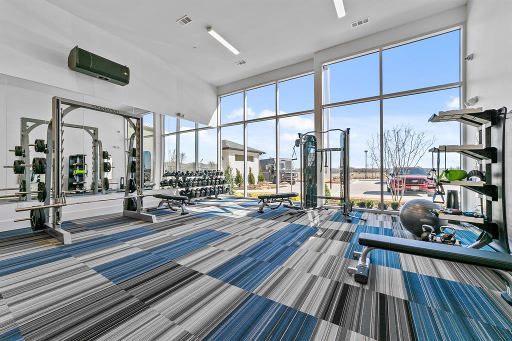 Luxe McKinney - Residential Lease