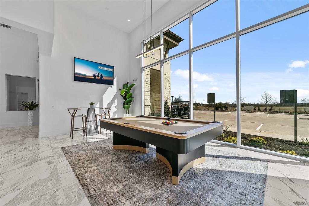 Luxe McKinney - Residential Lease