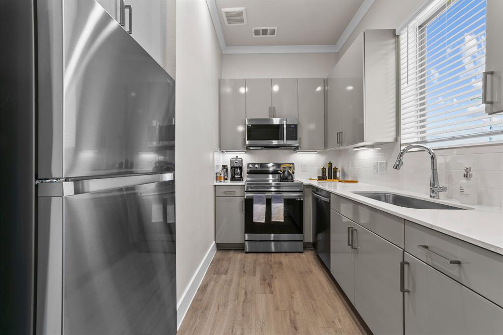 Luxe McKinney - Residential Lease