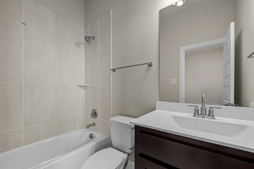 Creekshaw - Residential