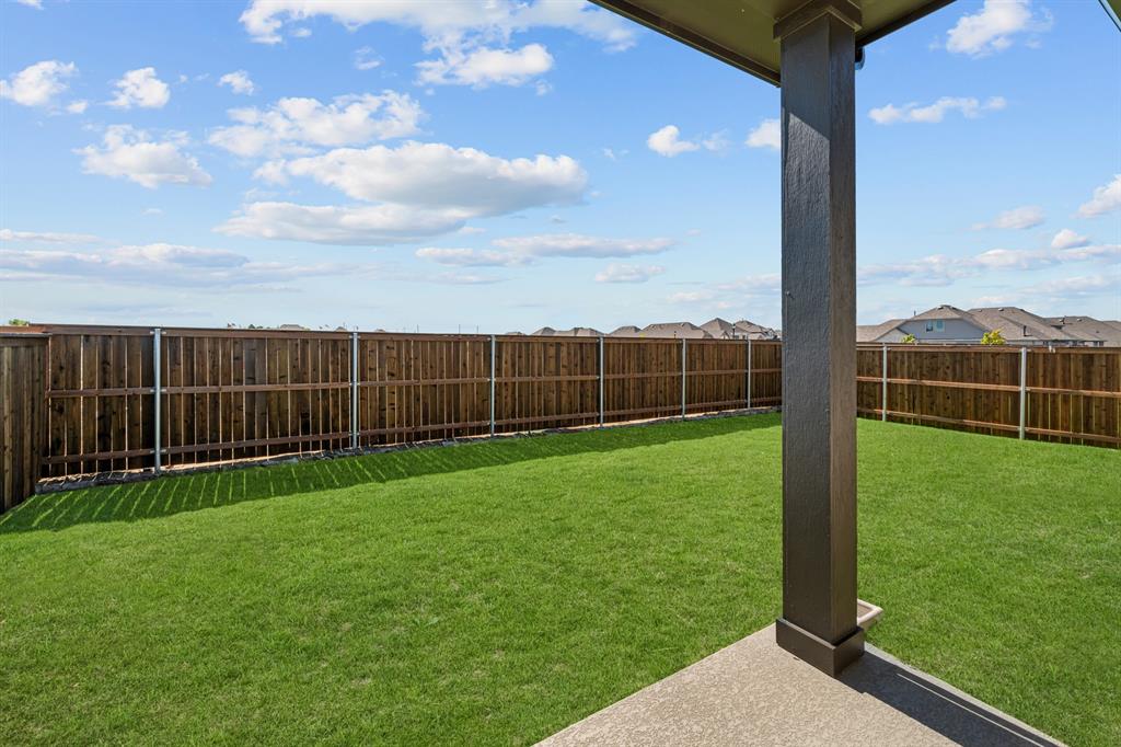 Creekshaw - Residential