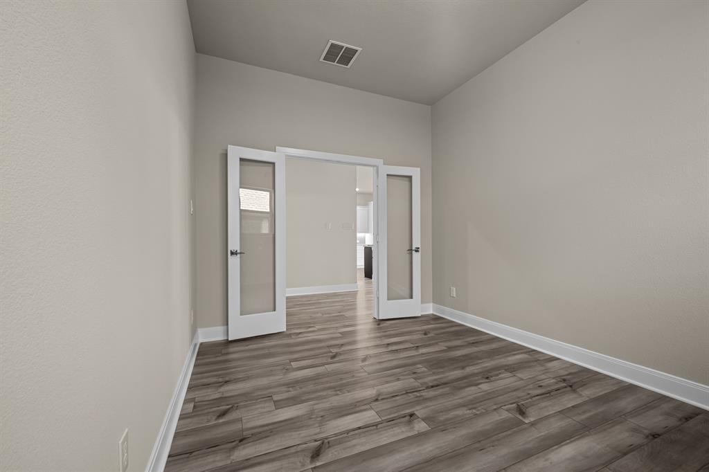 Creekshaw - Residential