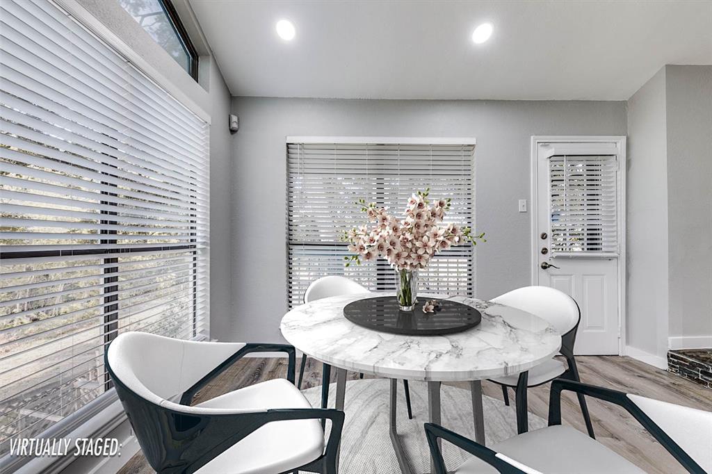 Holly Glen Condo - Residential