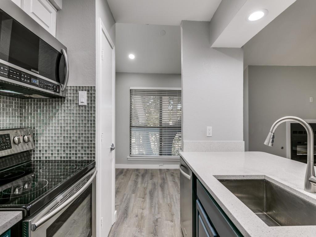 Holly Glen Condo - Residential