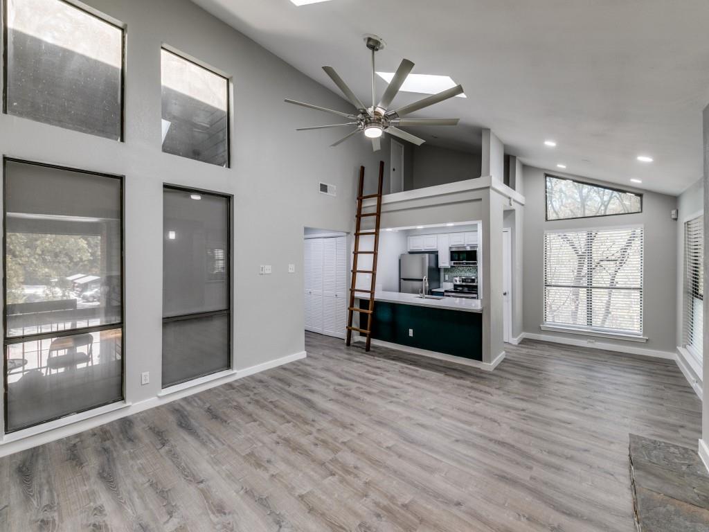 Holly Glen Condo - Residential