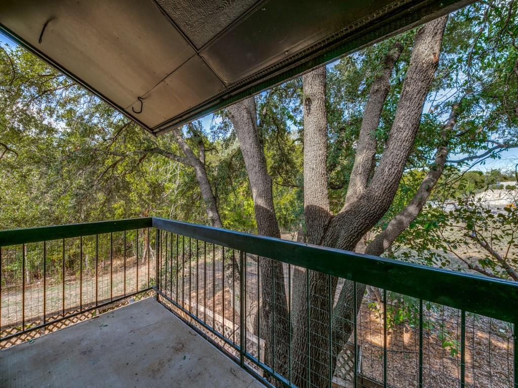 Holly Glen Condo - Residential