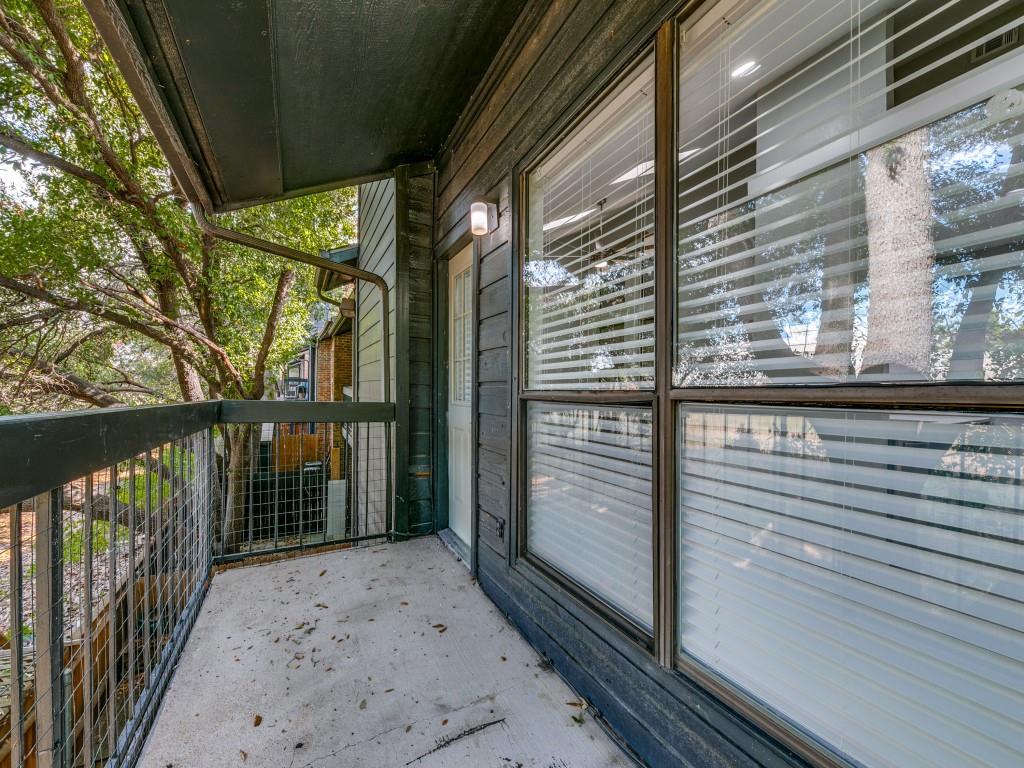 Holly Glen Condo - Residential