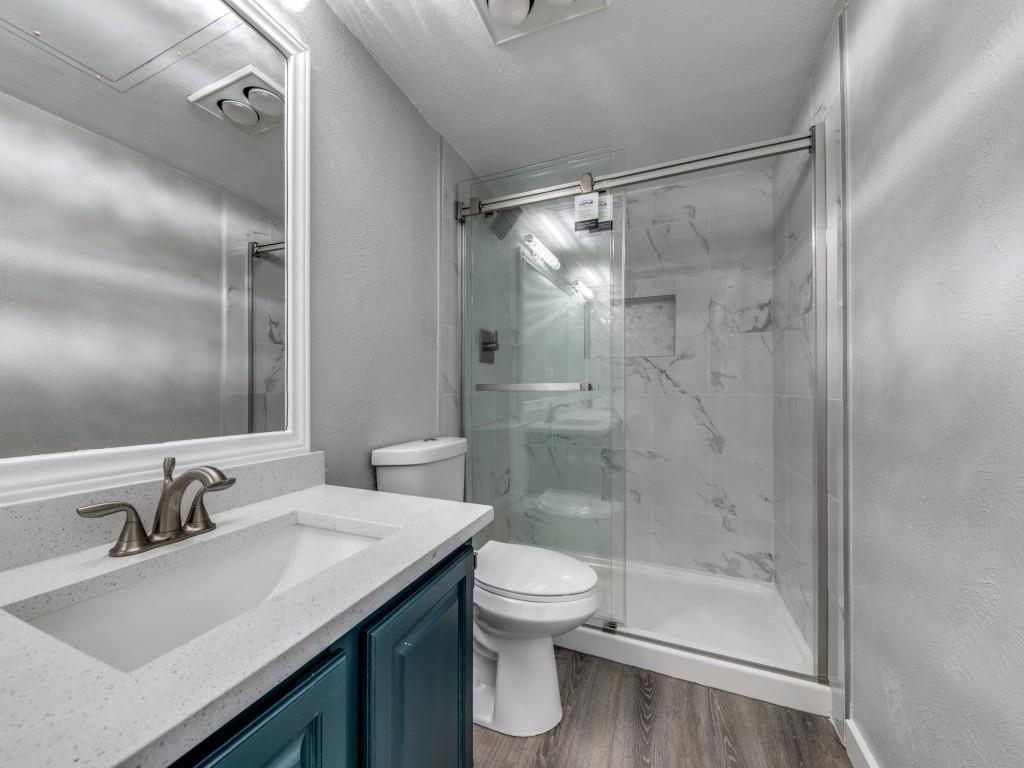 Holly Glen Condo - Residential