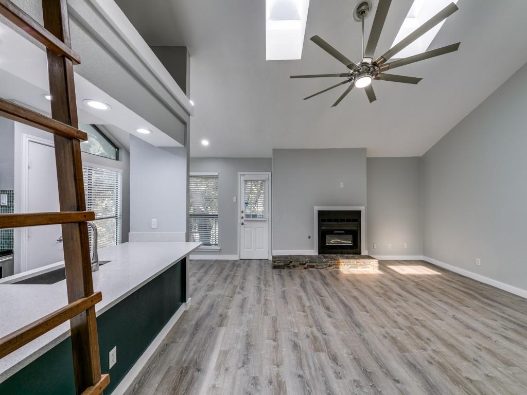 Holly Glen Condo - Residential