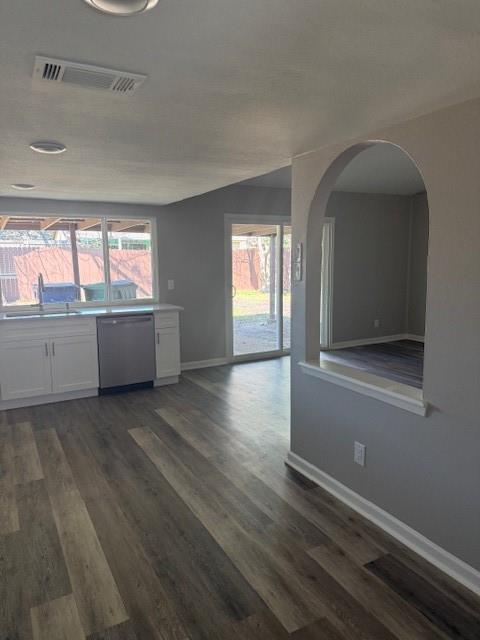 1109 Sleepy Hollow Drive