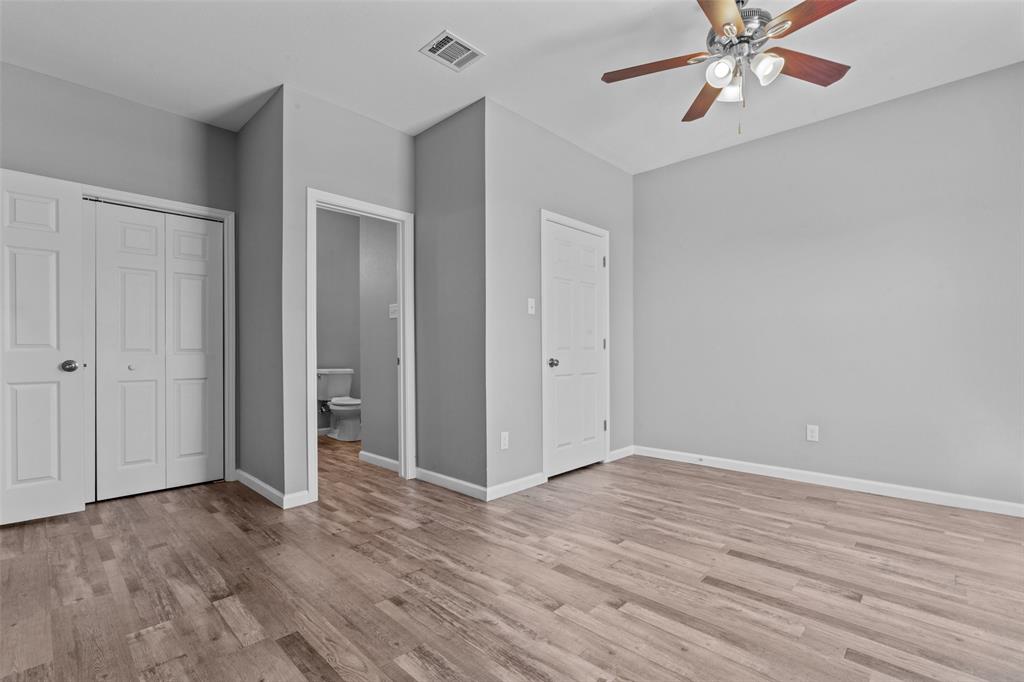 Day 2 Day Bus Park Ph 2 - Residential Lease