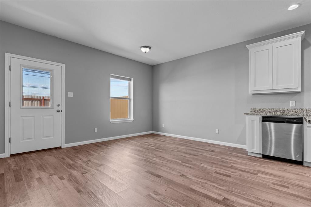 Day 2 Day Bus Park Ph 2 - Residential Lease