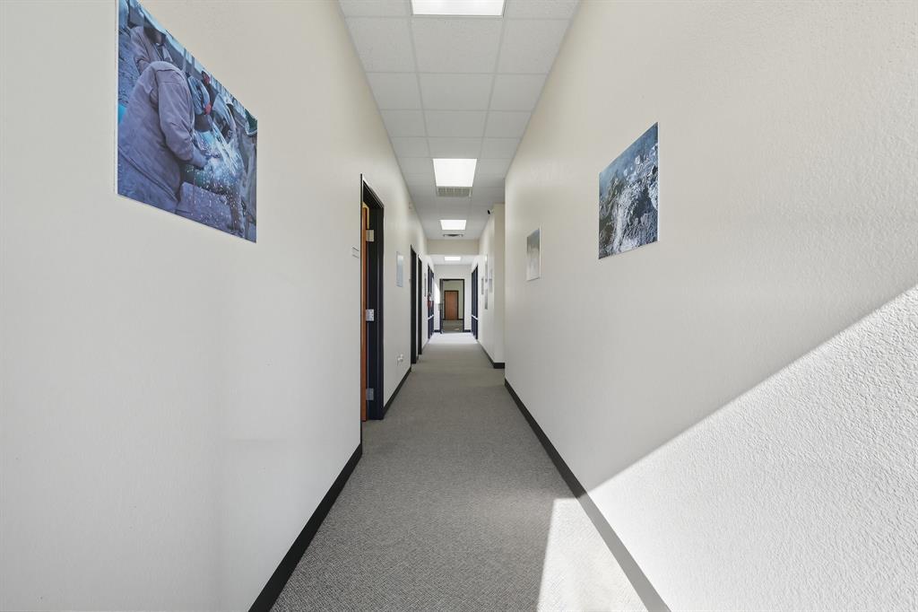 Murdock-Burns Sub - Commercial Sale